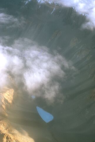 [Cappelle100.jpg]Return flight from Dome C to McMurdo above the Dry valleys.